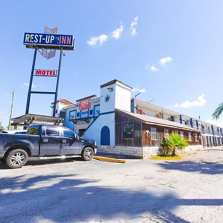 Oyo Hotel Houston, Tx Near Medical Center Nrg Stadium מראה חיצוני תמונה